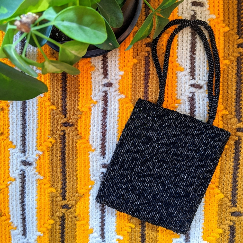Vintage Beaded Purse - Picture 3 of 4